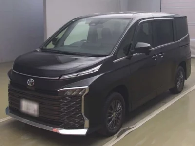 Toyota VOXY  с аукциона в Японии