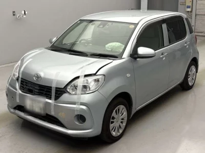 Toyota PASSO  с аукциона в Японии