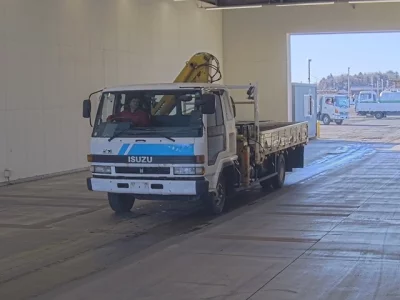Isuzu FORWARD