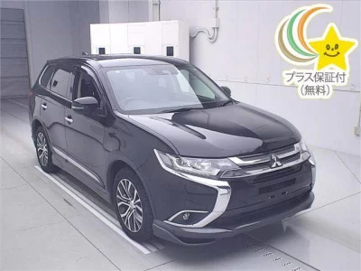 Mitsubishi OUTLANDER  с аукциона в Японии