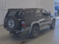 Toyota HILUX SURF лот № 20075 оценка RA  с аукциона в Японии 1