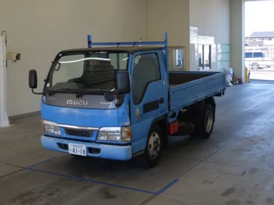 Isuzu ELF
