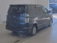 Toyota VOXY лот № 20091 оценка RA  с аукциона в Японии 1