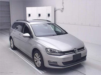 Volkswagen GOLF VARIANT