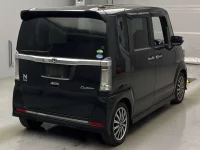 Honda N BOX лот № 3085 оценка 4  с аукциона в Японии 1