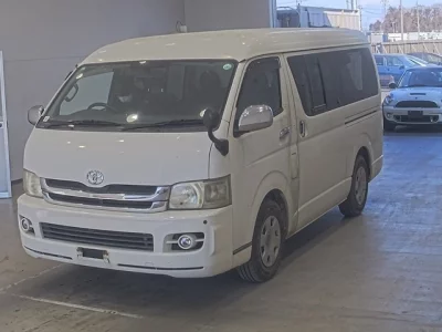 Toyota HIACE VAN  с аукциона в Японии