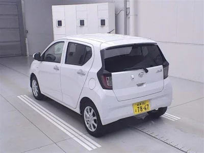 Daihatsu MIRA E S