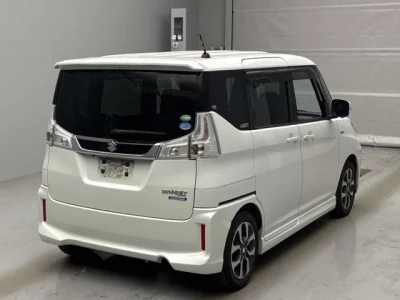 Suzuki SOLIO  с аукциона в Японии