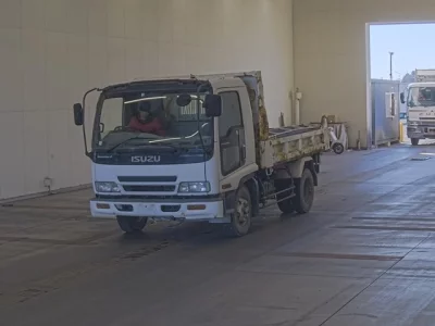 Isuzu FORWARD