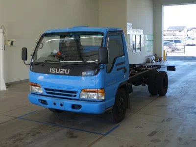 Isuzu ELF