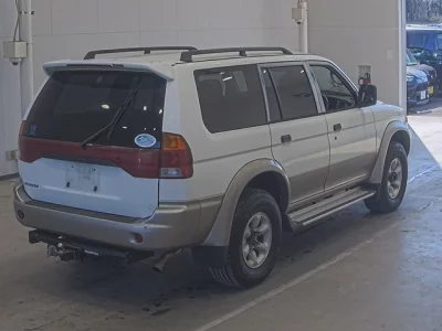 Mitsubishi CHALLENGER