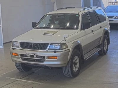 Mitsubishi CHALLENGER