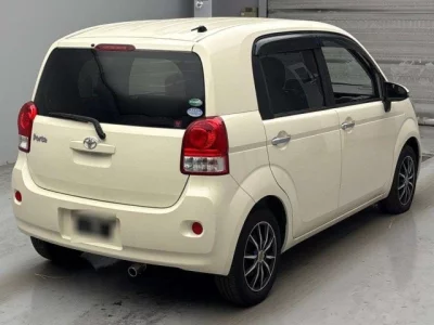 Toyota PORTE