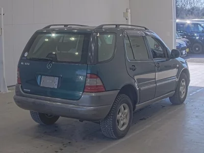 Mercedes-Benz ML CLASS