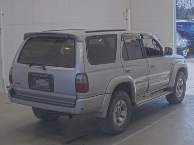 Toyota HILUX SURF