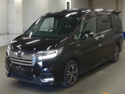 Honda STEP WAGON  с аукциона в Японии