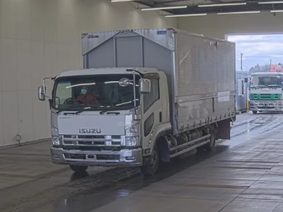 Isuzu FORWARD