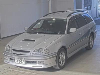 Toyota CALDINA  с аукциона в Японии