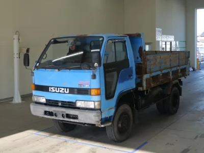 Isuzu ELF
