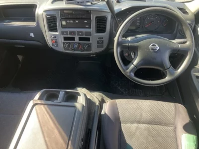 Nissan CARAVAN VAN