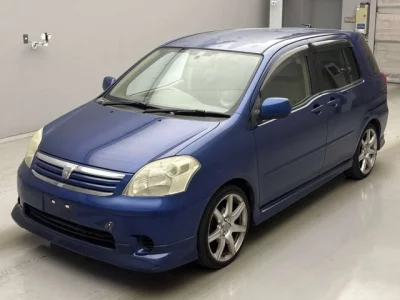 Toyota RAUM