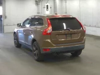 Volvo XC60 лот № 17 оценка 3.5  с аукциона в Японии 4