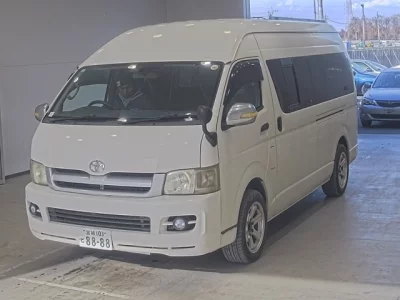Toyota HIACE VAN  с аукциона в Японии