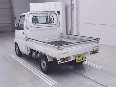 Mitsubishi MINICAB TRUCK
