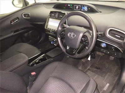 Toyota PRIUS PHV