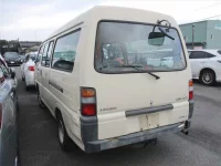 Mitsubishi DELICA лот № 70100 оценка ***  с аукциона в Японии 1