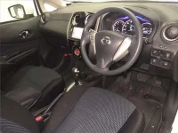 Nissan NOTE лот № 70109 оценка 3.5  с аукциона в Японии 2