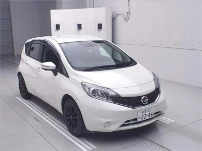Nissan NOTE  с аукциона в Японии