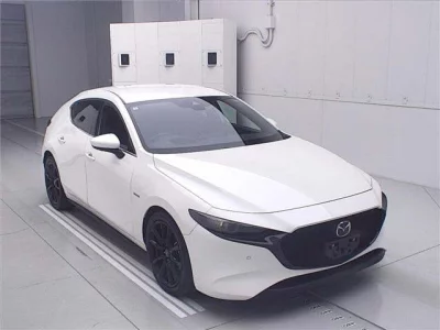 Mazda MAZDA3  с аукциона в Японии
