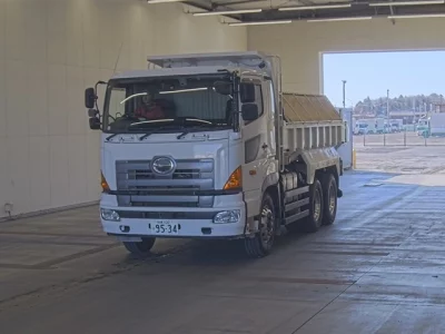 Hino PROFIA  с аукциона в Японии