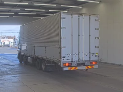 Hino PROFIA  с аукциона в Японии