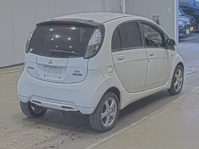 Mitsubishi I-MIEV  с аукциона в Японии