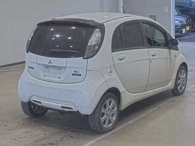 Mitsubishi I-MIEV  с аукциона в Японии