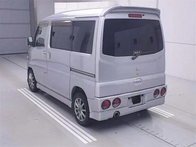 Mitsubishi TOWNBOX