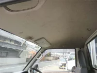 Mazda BONGO лот № 90032 оценка 3  с аукциона в Японии 5