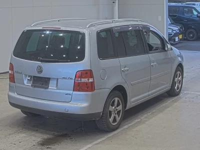 Volkswagen GOLF TOURAN