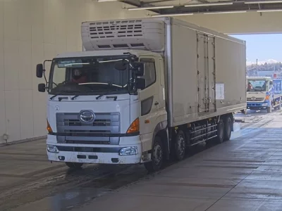Hino PROFIA  с аукциона в Японии