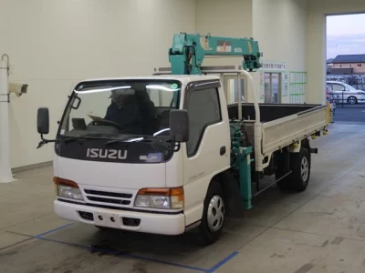 Isuzu ELF