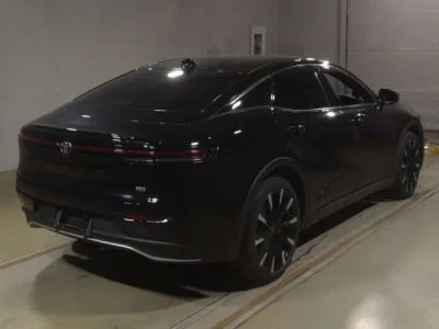 Toyota CROWN CROSSOVER