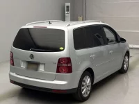 Volkswagen GOLF TOURAN лот № 5020 оценка 4  с аукциона в Японии 1