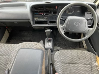 Toyota HIACE VAN  с аукциона в Японии