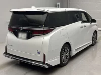 Toyota VELLFIRE лот № 12271 оценка 5  с аукциона в Японии 1