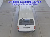 Toyota HIACE VAN лот № 70003 оценка 3.5  с аукциона в Японии 2