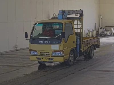 Isuzu ELF