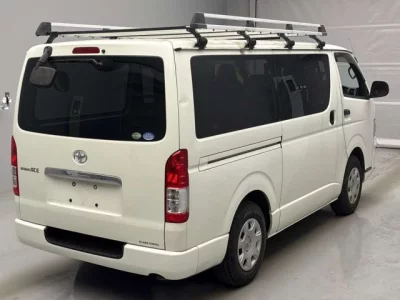 Toyota REGIUS ACE VAN