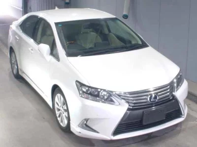 Lexus HS